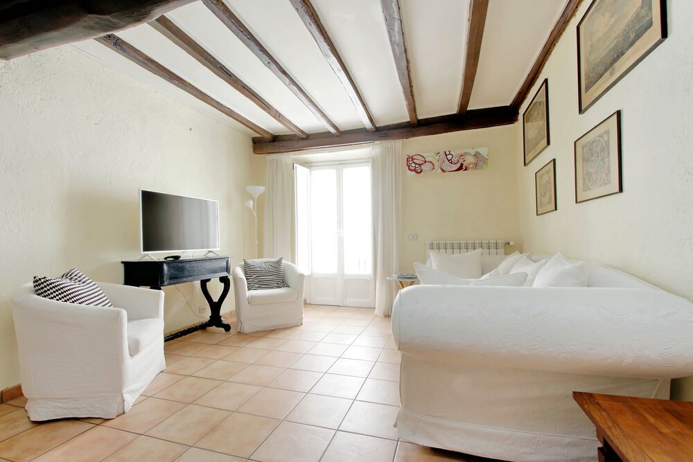 Photo of Bedroom in Navona