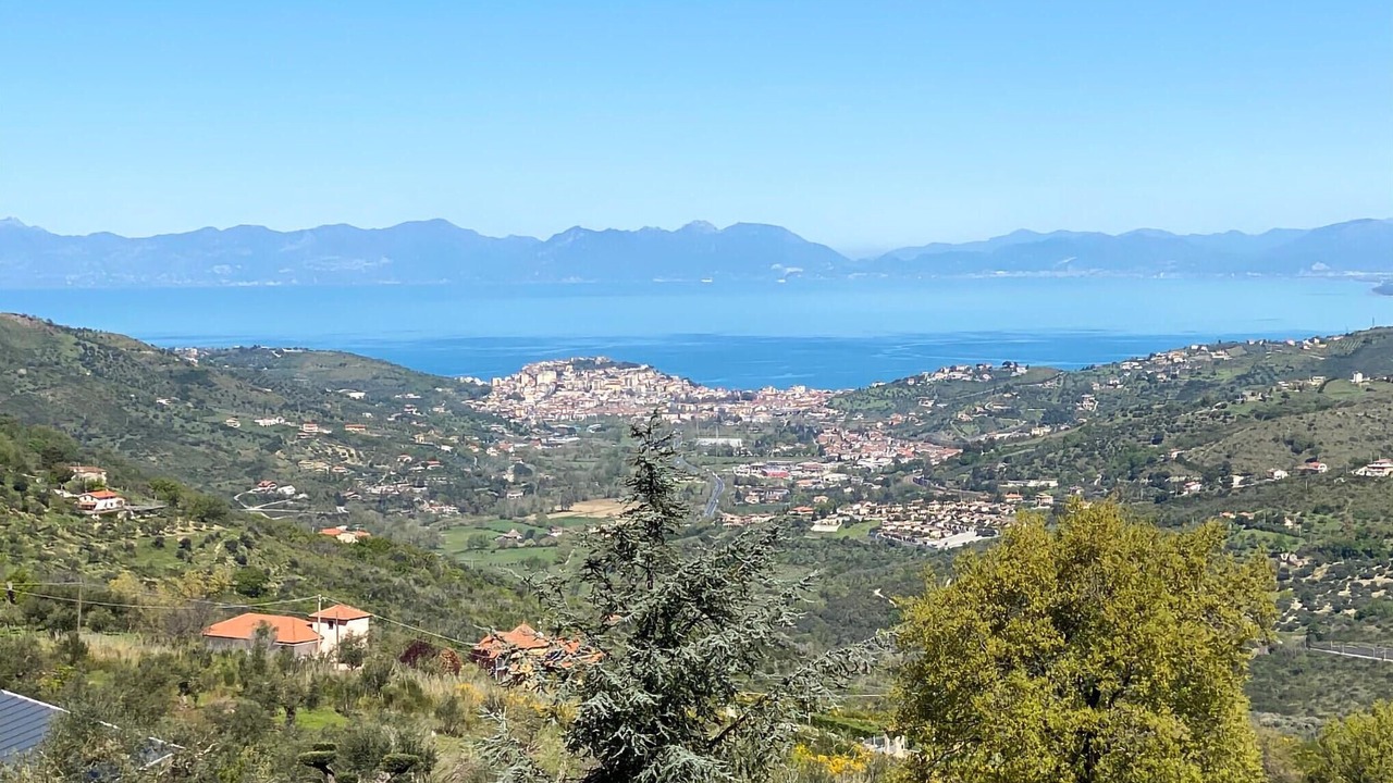Photo of Bedroom in Laureana Cilento