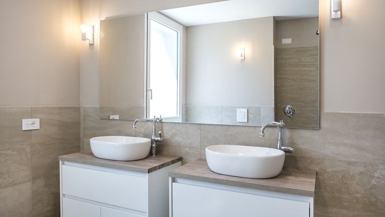 Photo of Bathroom in Camerano