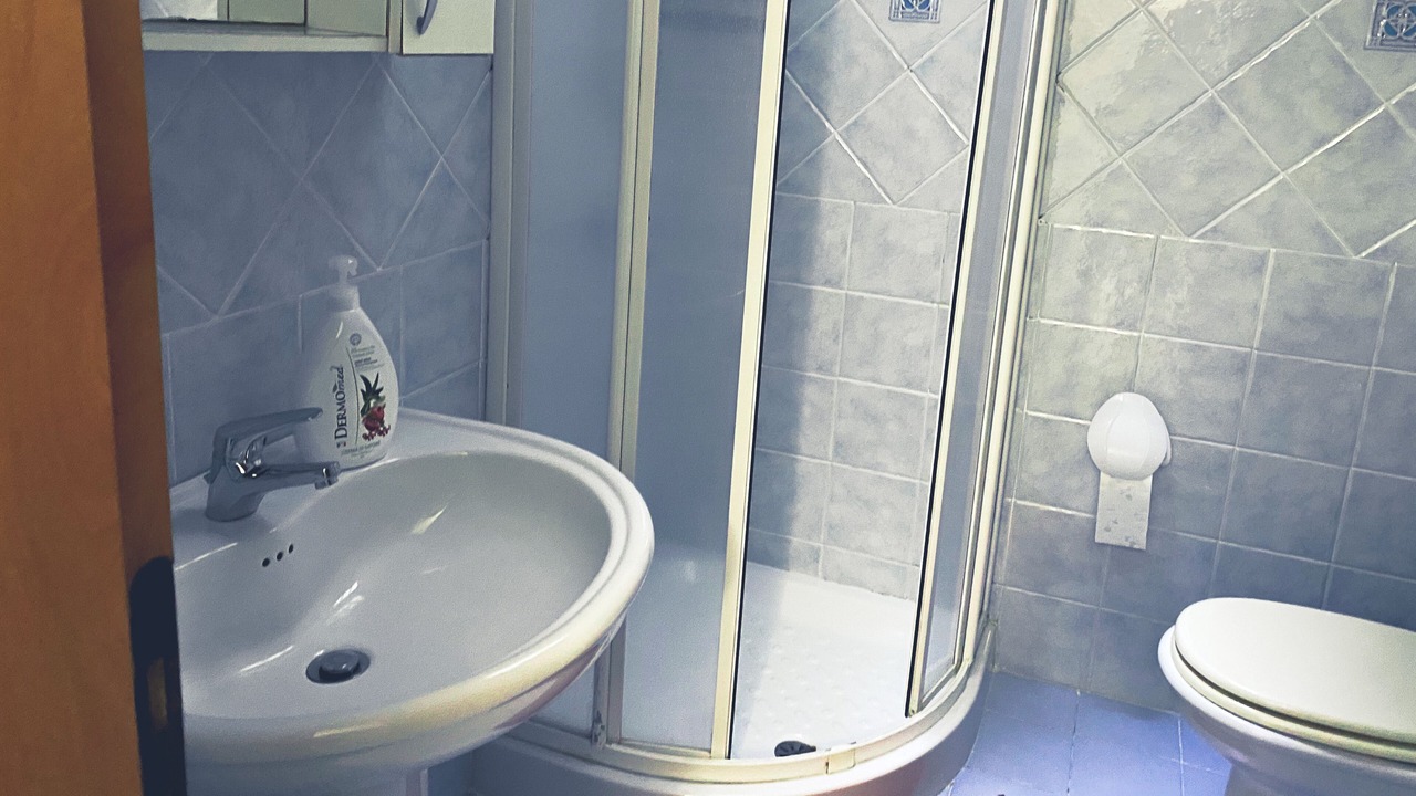 Photo of Bathroom in Le Forna