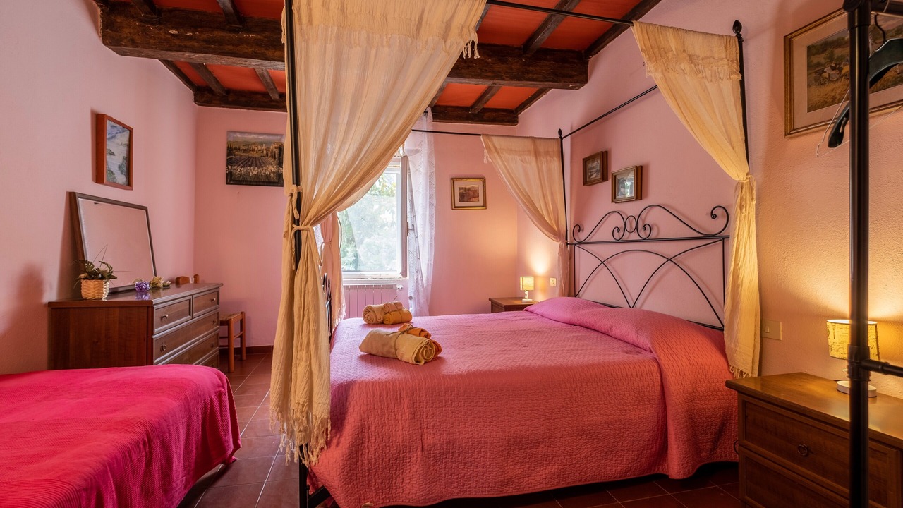 Photo of Bedroom in Magliano in Toscana