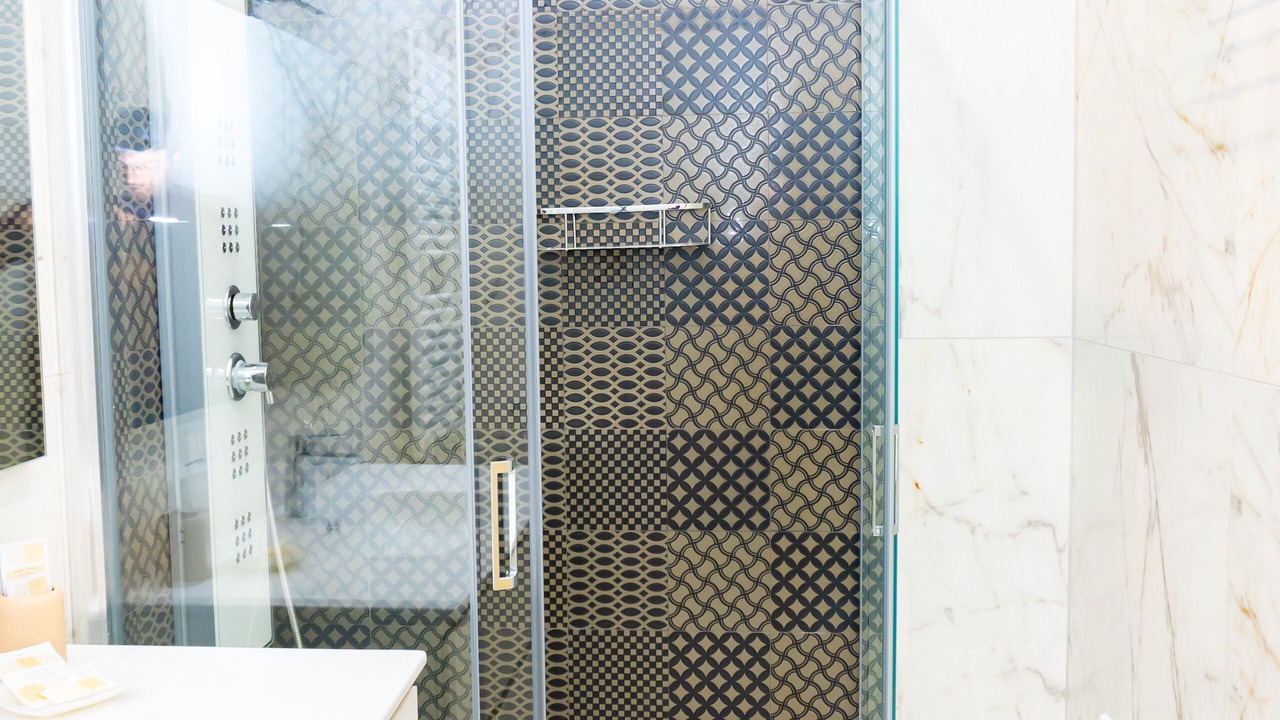 Photo of Bathroom in Naples City Centre