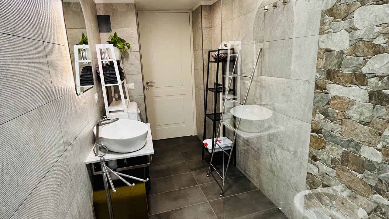 Photo of Bathroom in Rione XIV Borgo