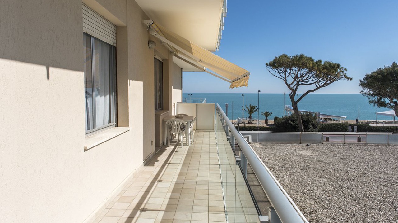 Photo of Patio Balcony in Marcelli