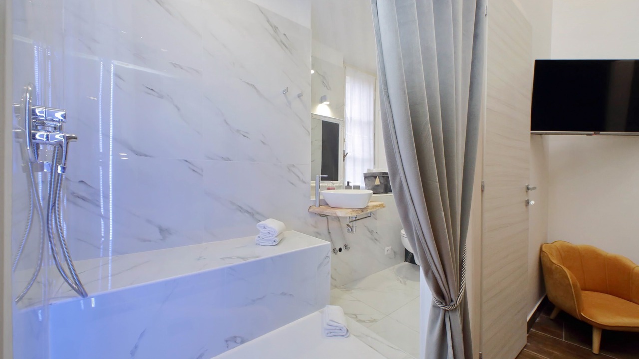 Photo of Bathroom in Rione XIV Borgo