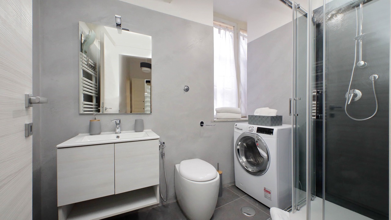 Photo of Bathroom in Rione XIV Borgo