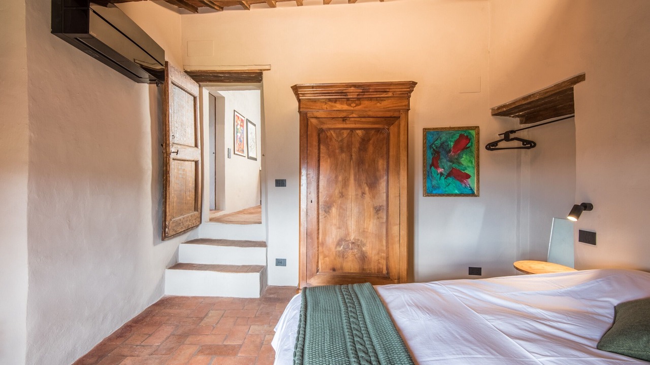 Photo of Bedroom in Montalcino