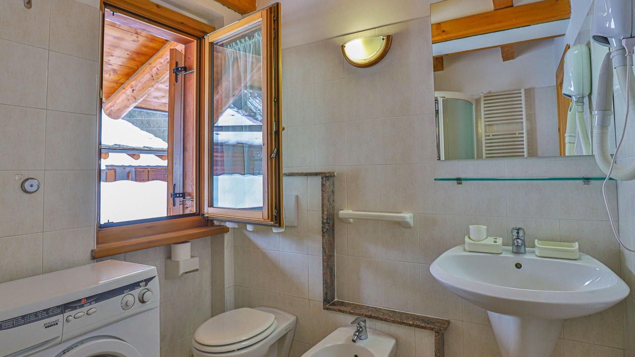 Photo of Bathroom in Antey-Saint-Andre