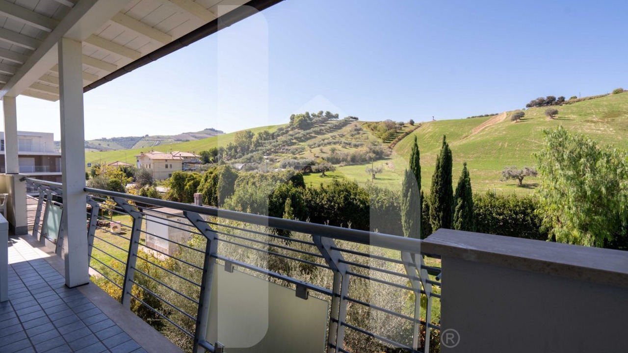 Photo of Outdoor in Pineto