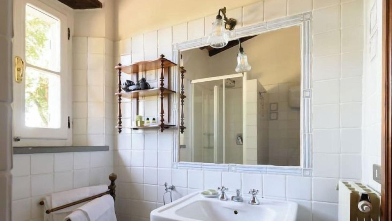 Photo of Bathroom in Cortona