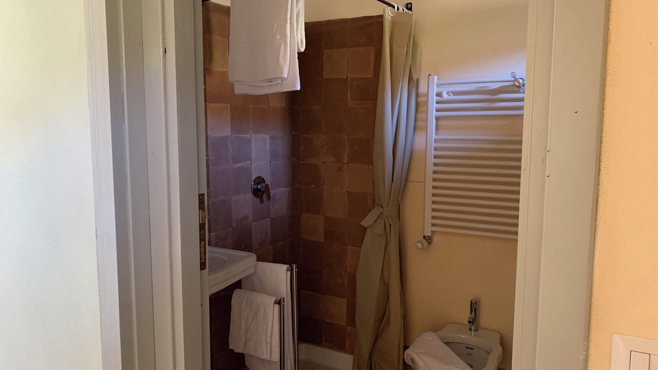 Photo of Bathroom in Corbara