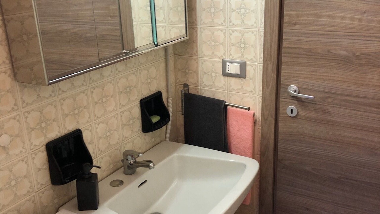 Photo of Bathroom in Historic Centre