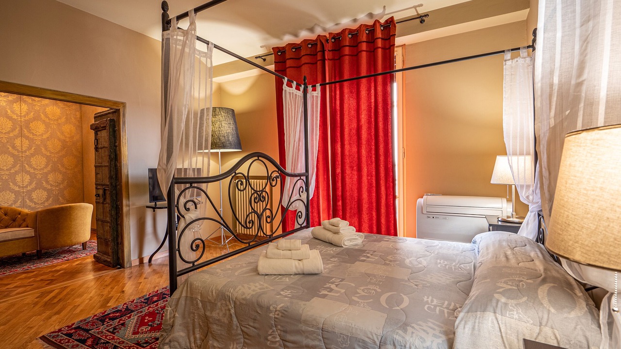 Photo of Bedroom in Arezzo