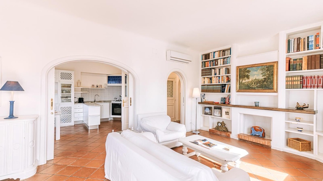 Photo of Livingroom in Forio