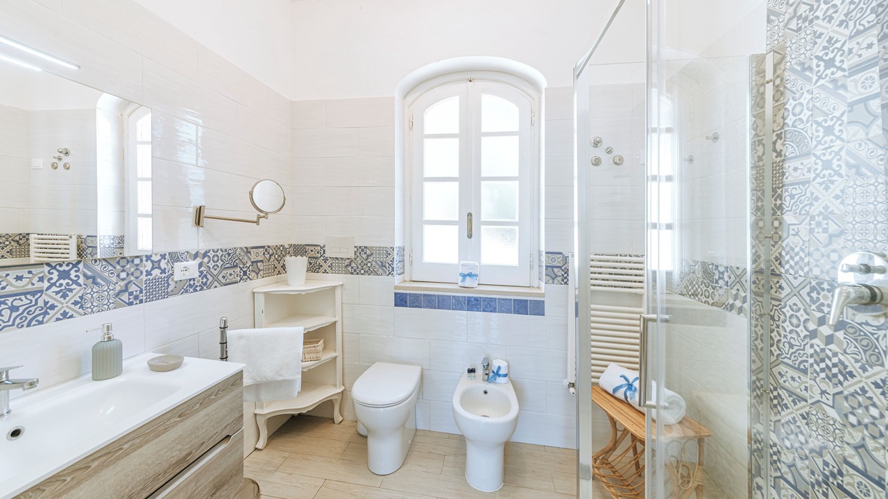 Photo of Bathroom in Forio