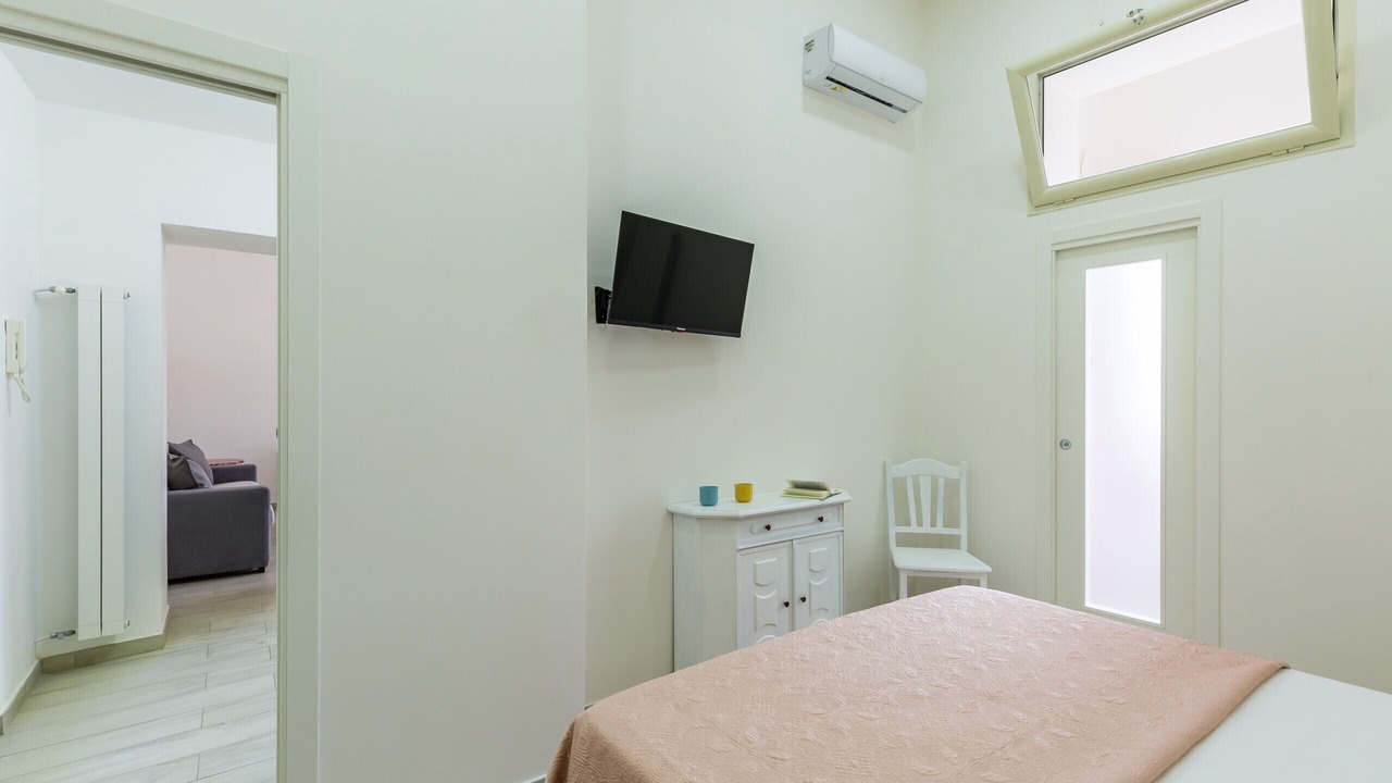 Photo of Bedroom in Naples City Centre