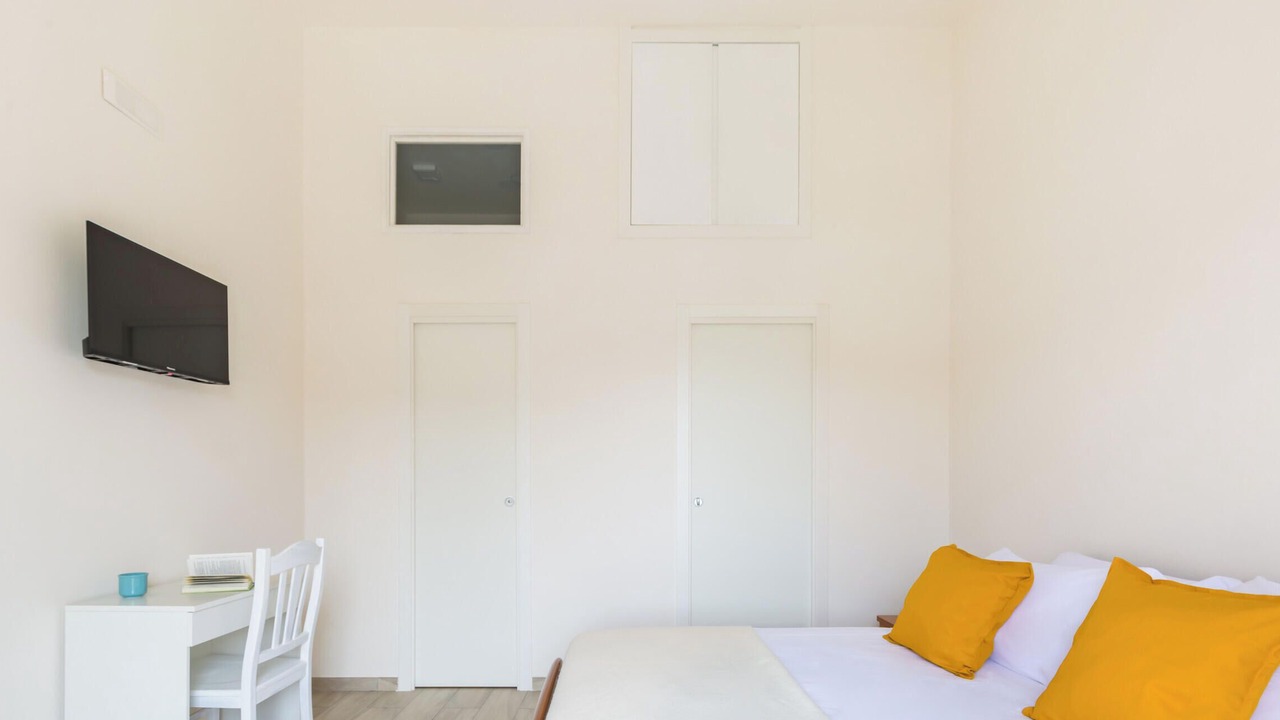 Photo of Bedroom in Naples City Centre