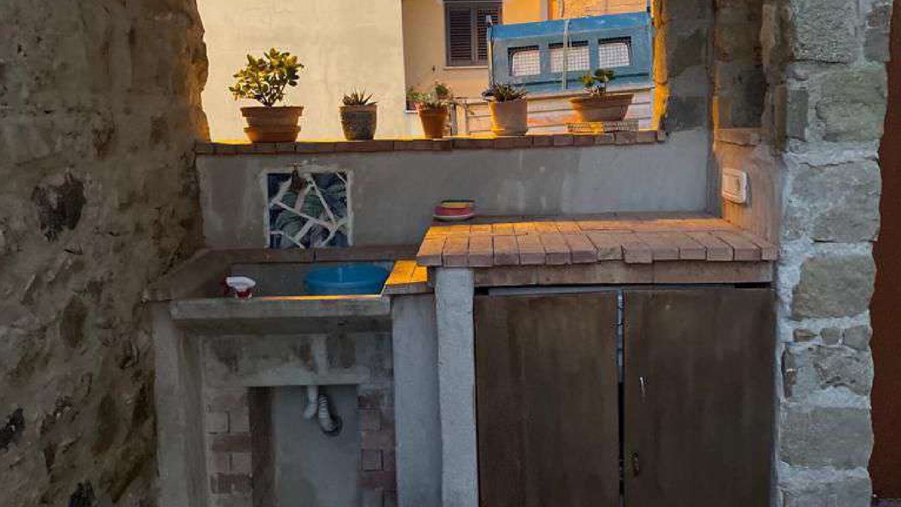 Photo of Patio Balcony in Futani