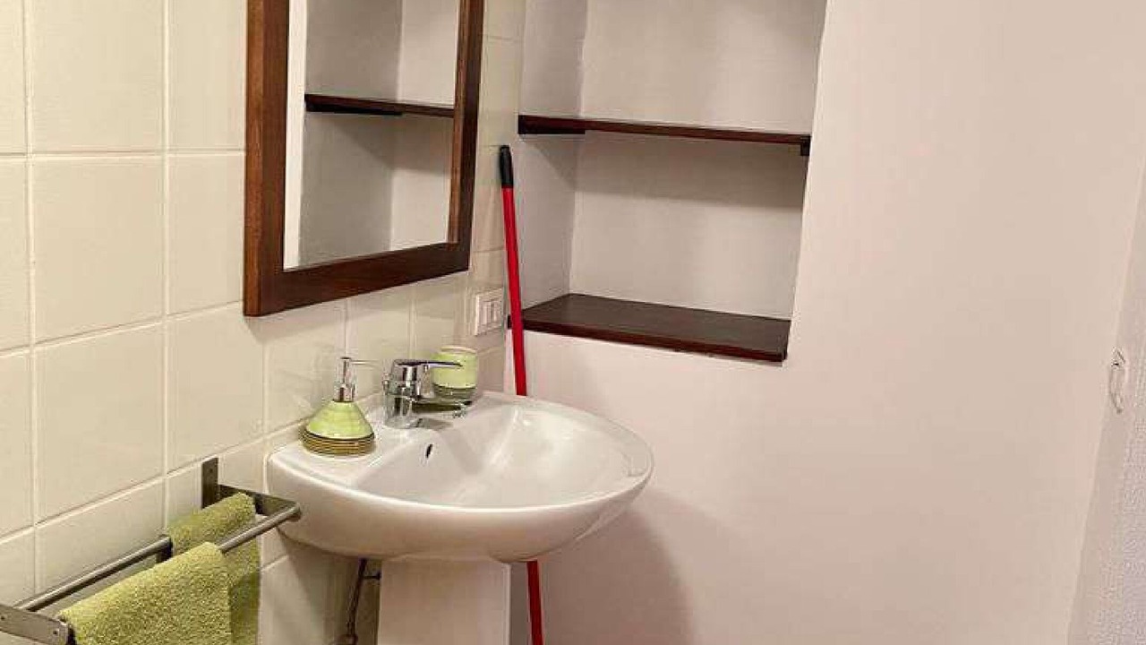 Photo of Bathroom in Futani