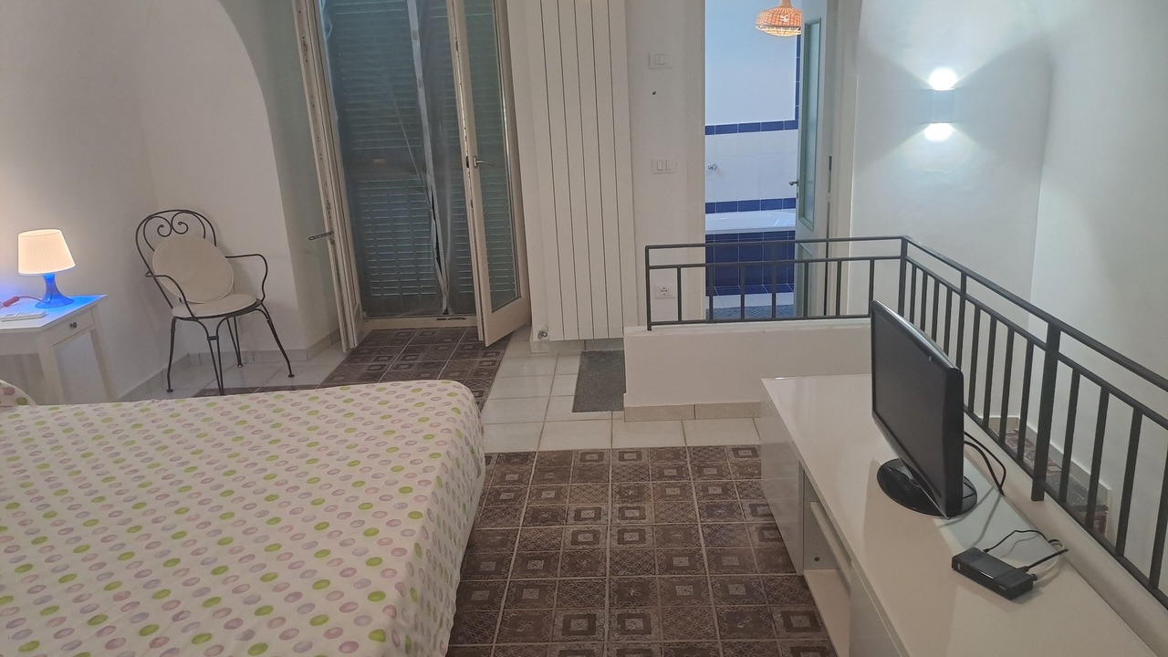 Photo of Bedroom in Forio