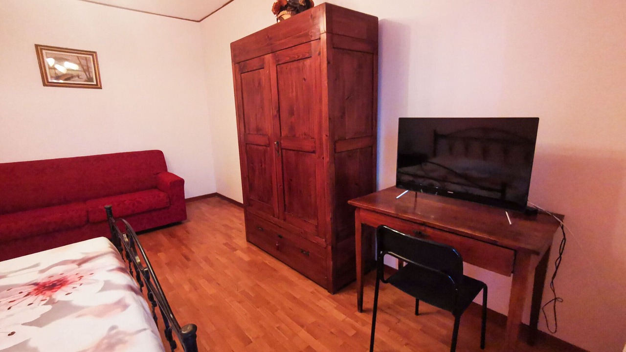 Photo of Bedroom in Montefelcino