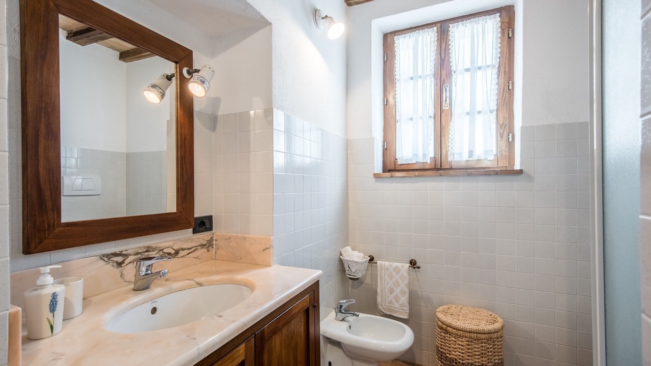 Photo of Bathroom in Sant'Angelo In Colle