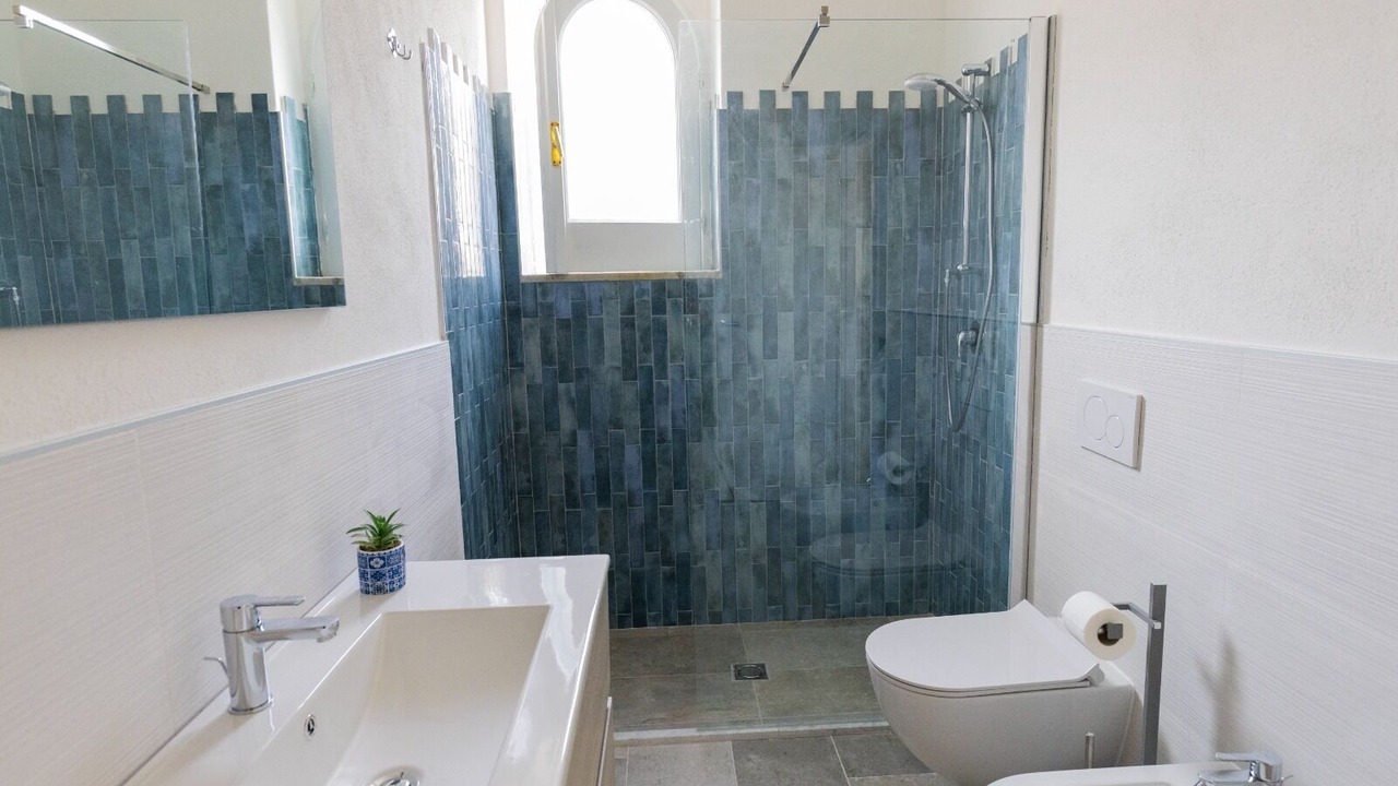 Photo of Bathroom in Forio