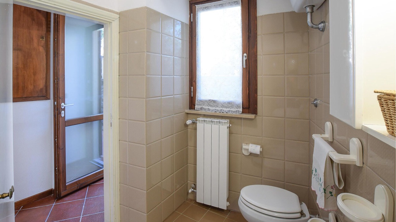 Photo of Bathroom in Portaria