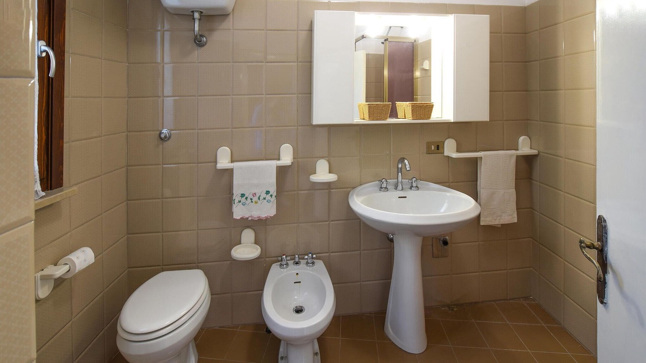 Photo of Bathroom in Portaria