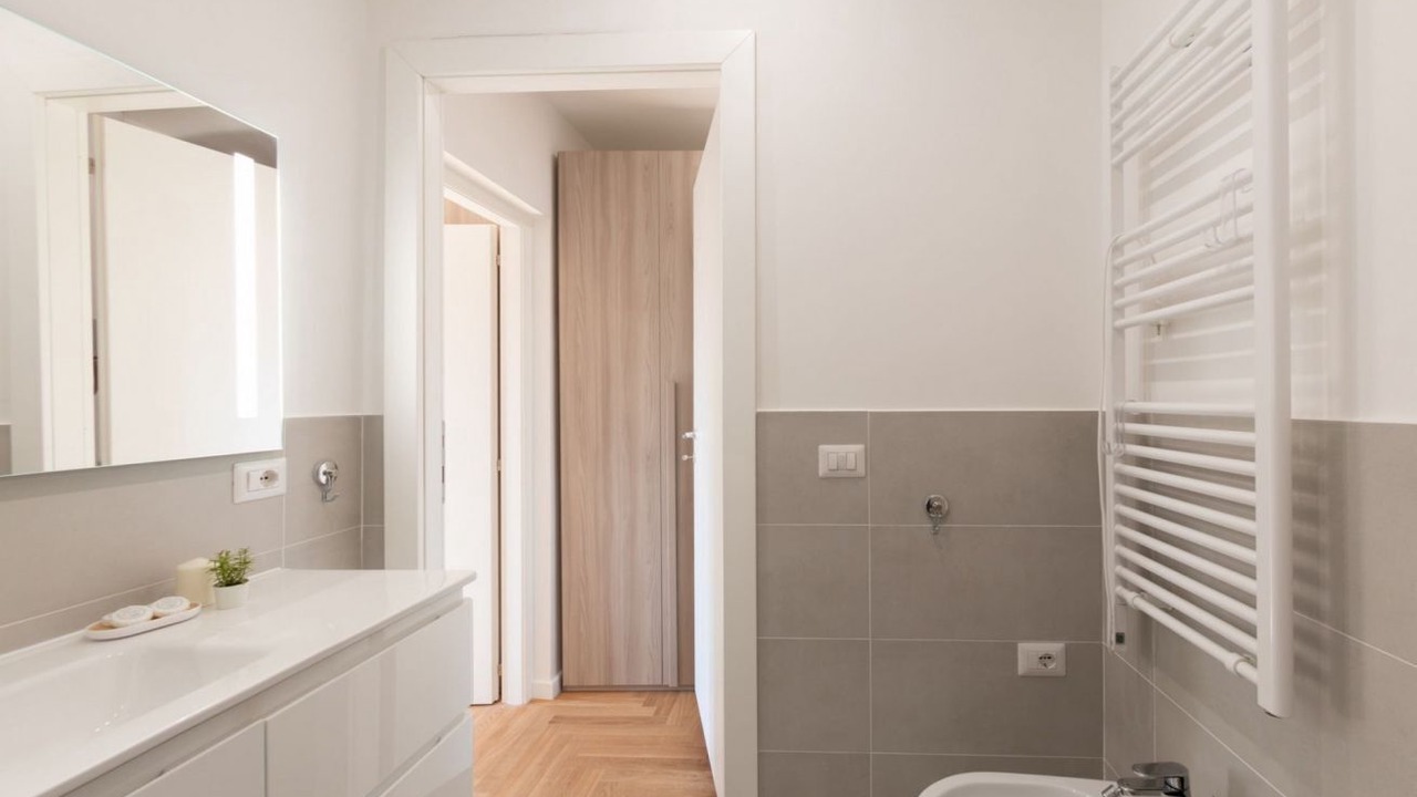 Photo of Bathroom in Roman Ghetto