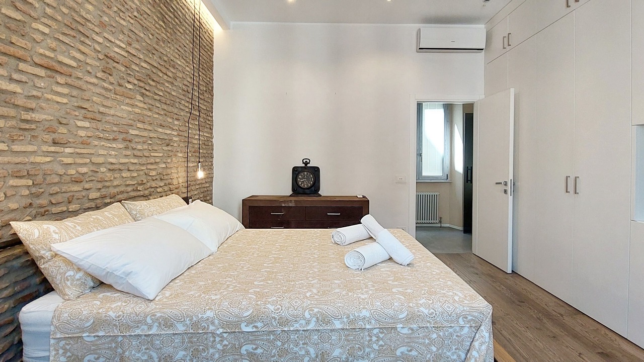 Photo of Bedroom in Monti