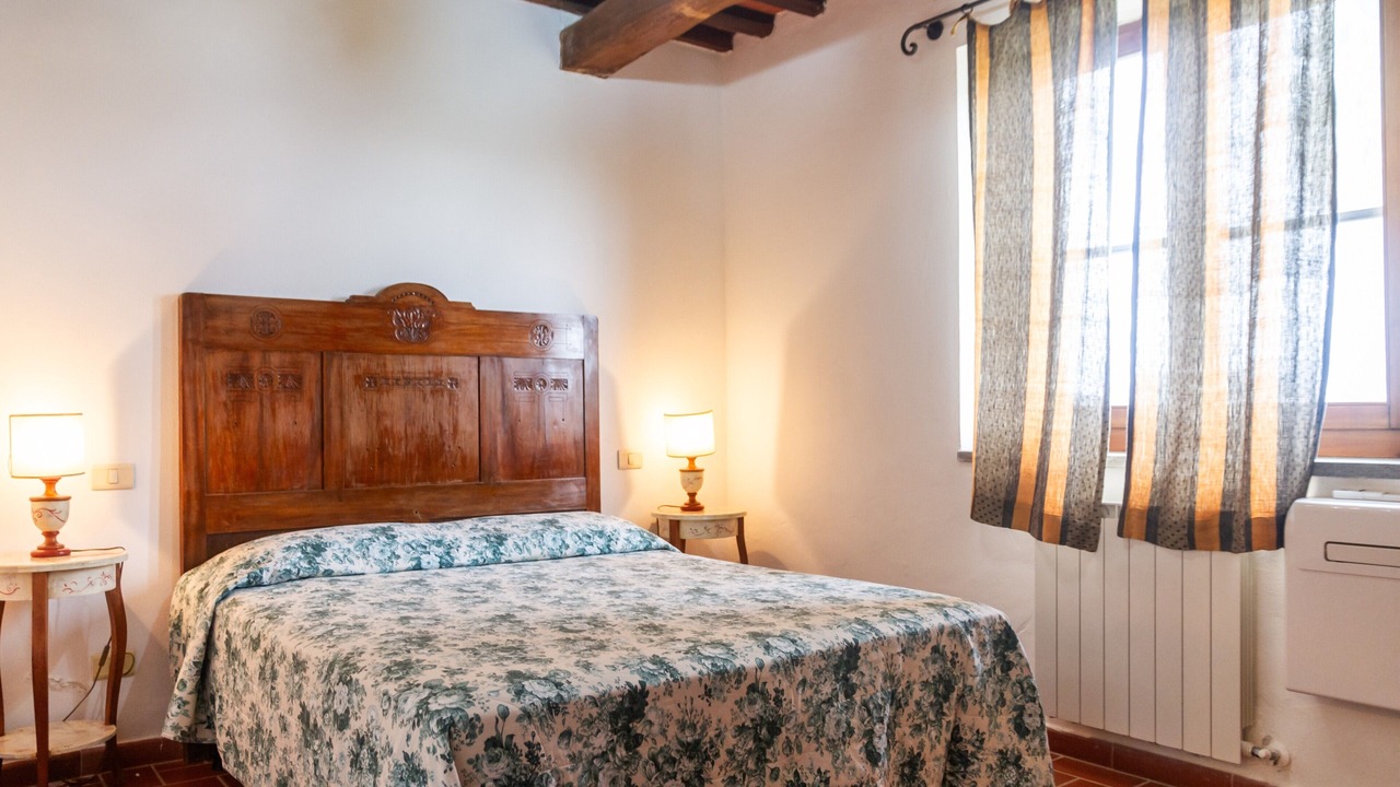 Photo of Bedroom in Magliano in Toscana