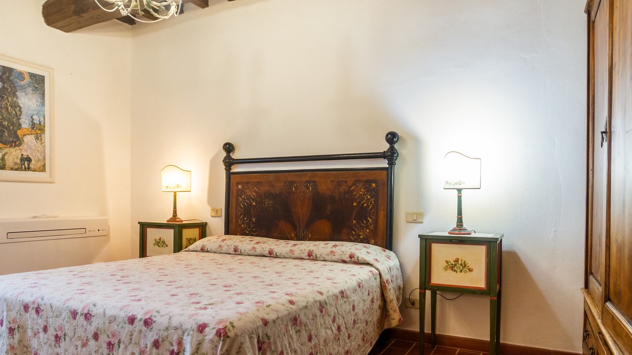 Photo of Bedroom in Magliano in Toscana