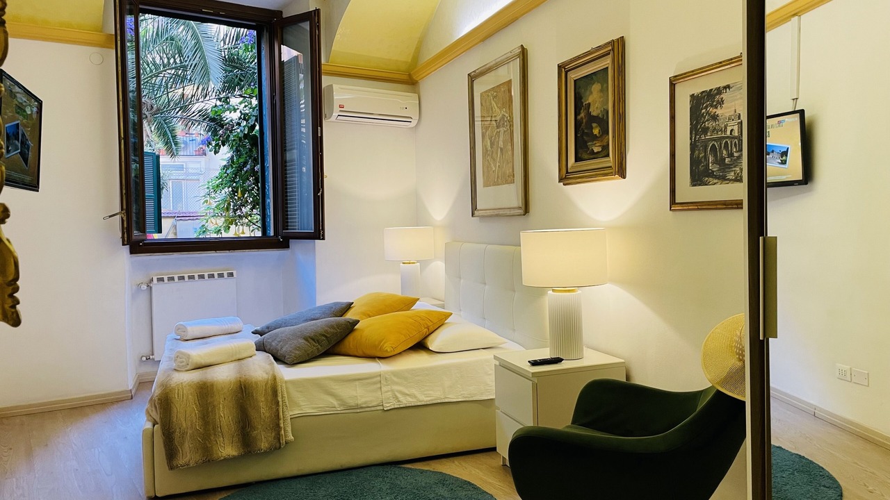 Photo of Bedroom in Monti