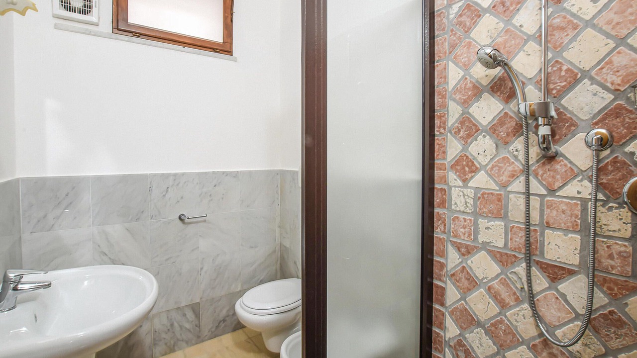 Photo of Bathroom in Petrizzi