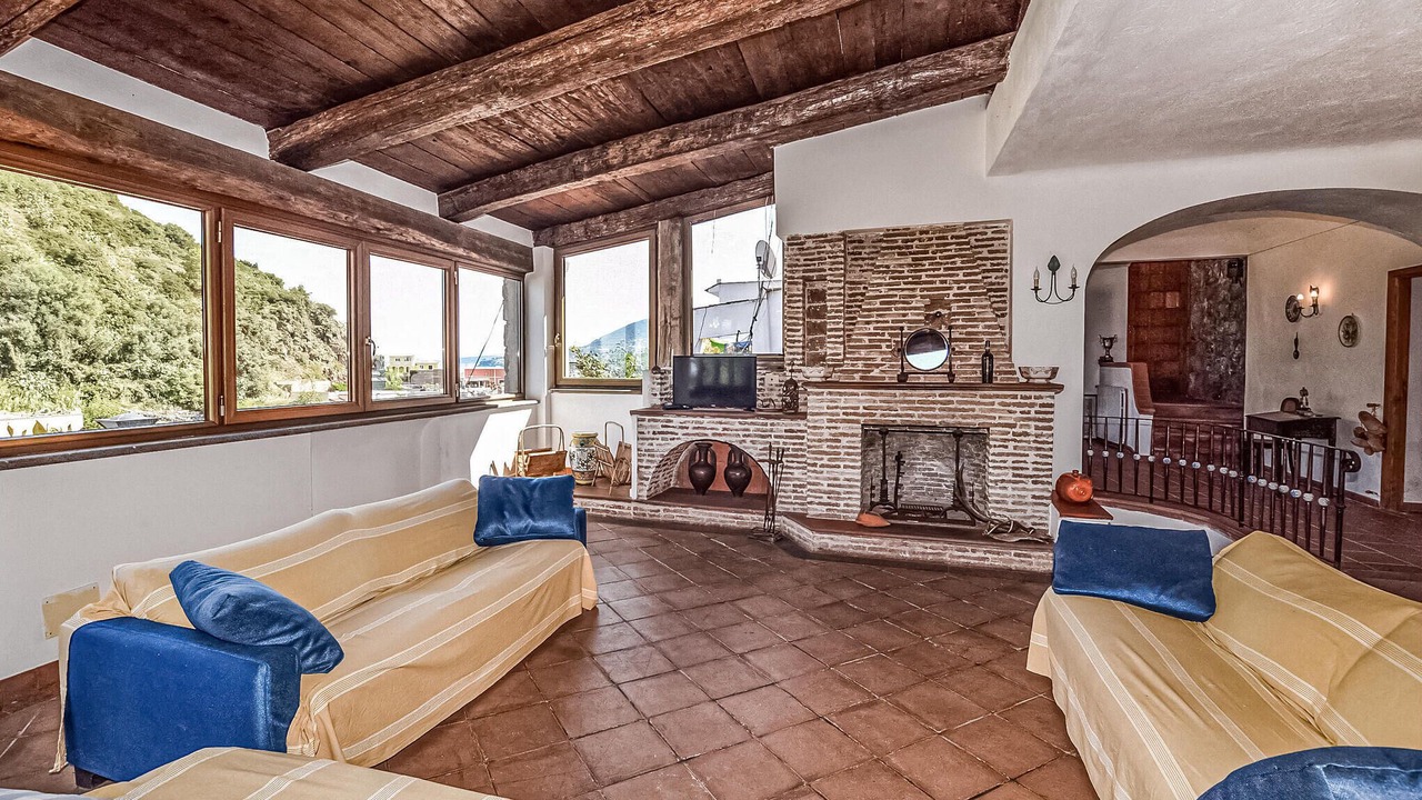 Photo of Bedroom in Forio
