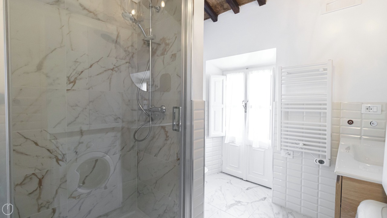Photo of Bathroom in Rione III Colonna