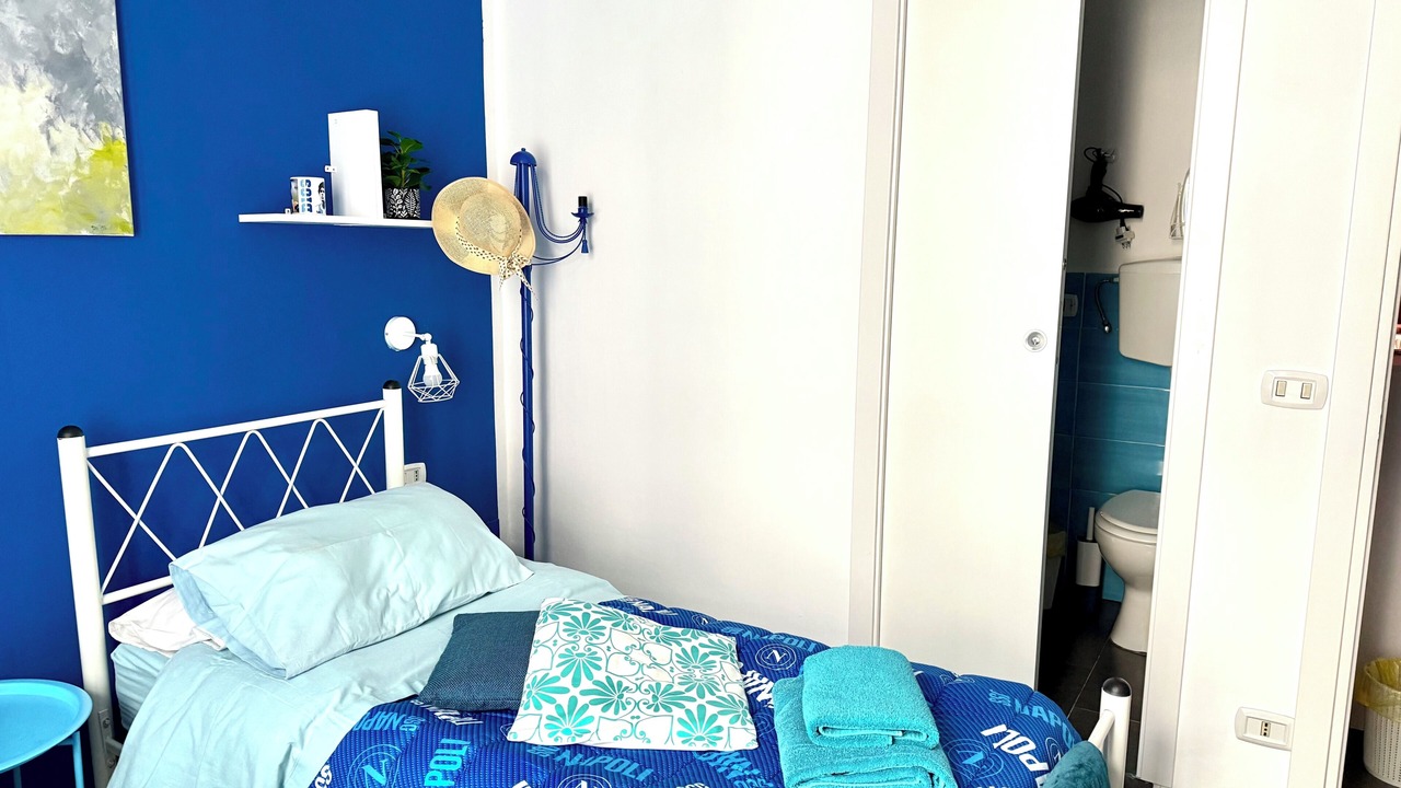 Photo of Bedroom in Naples City Centre