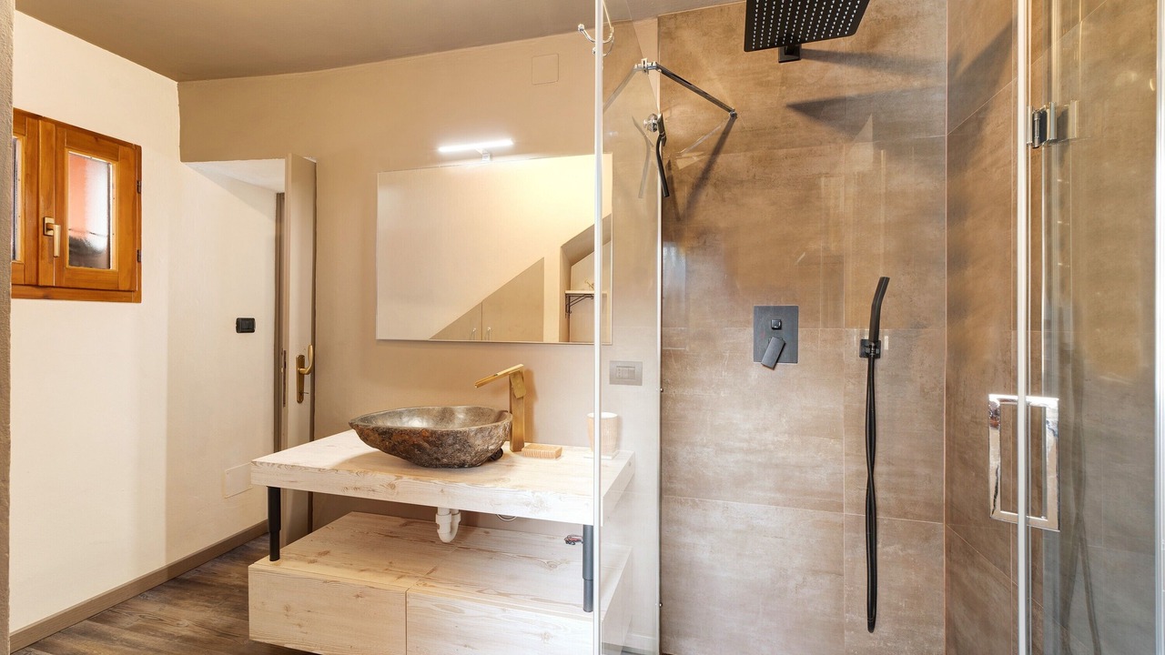 Photo of Bathroom in Comero