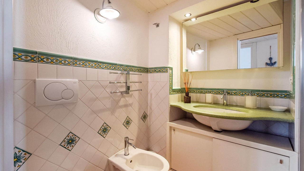 Photo of Bathroom in Forio