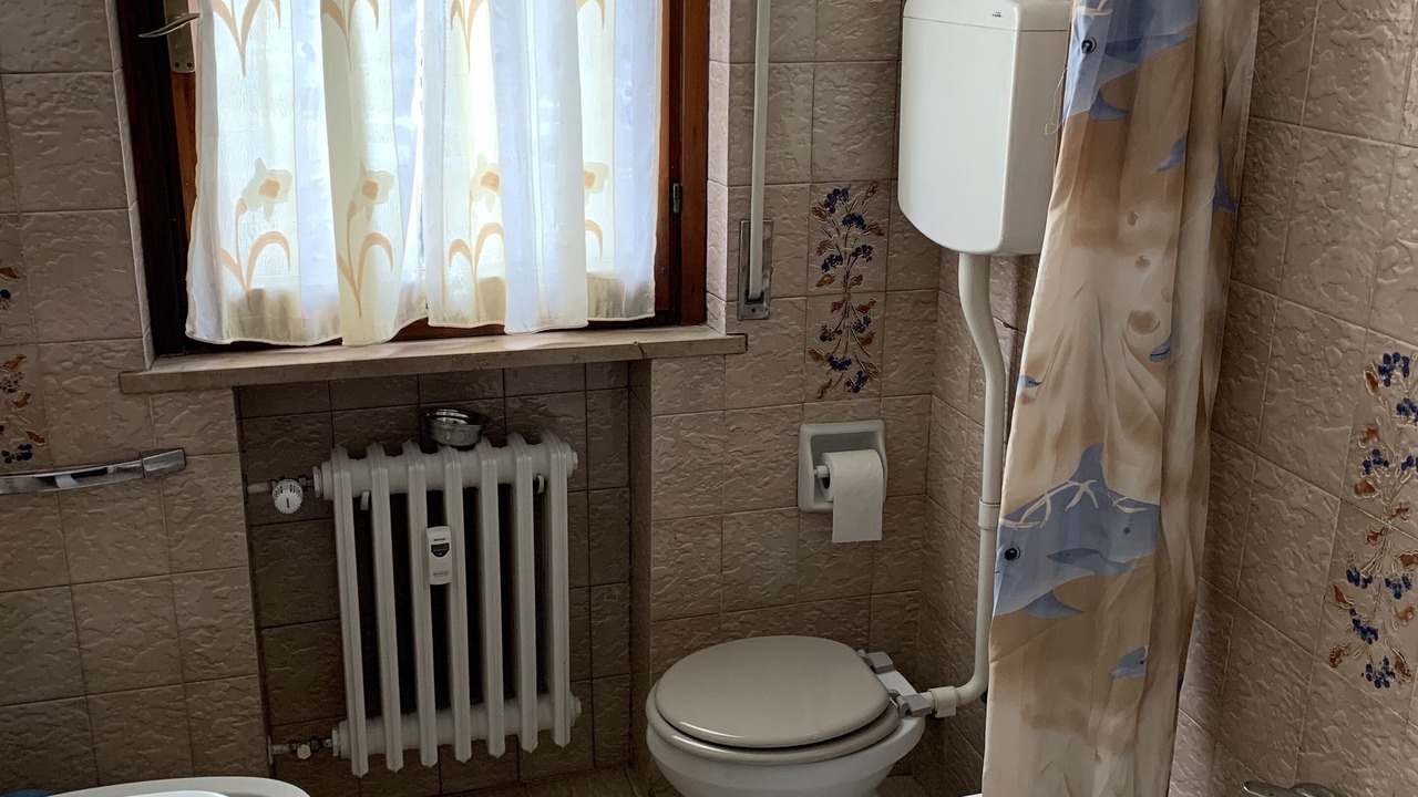 Photo of Bathroom in Fano
