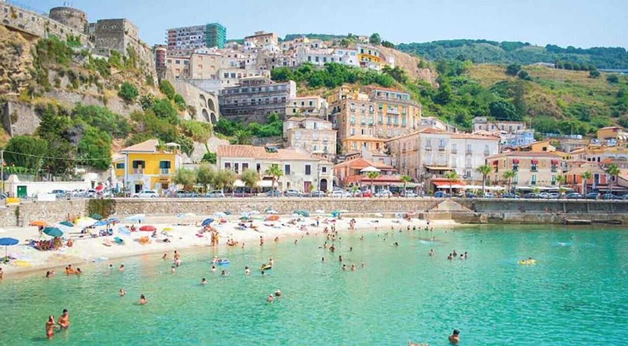 Photo of Others in Pizzo