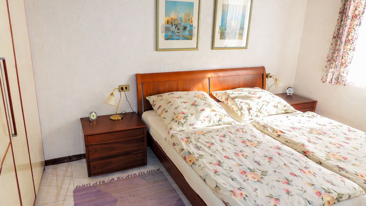 Photo of Bedroom in Pino Lago Maggiore