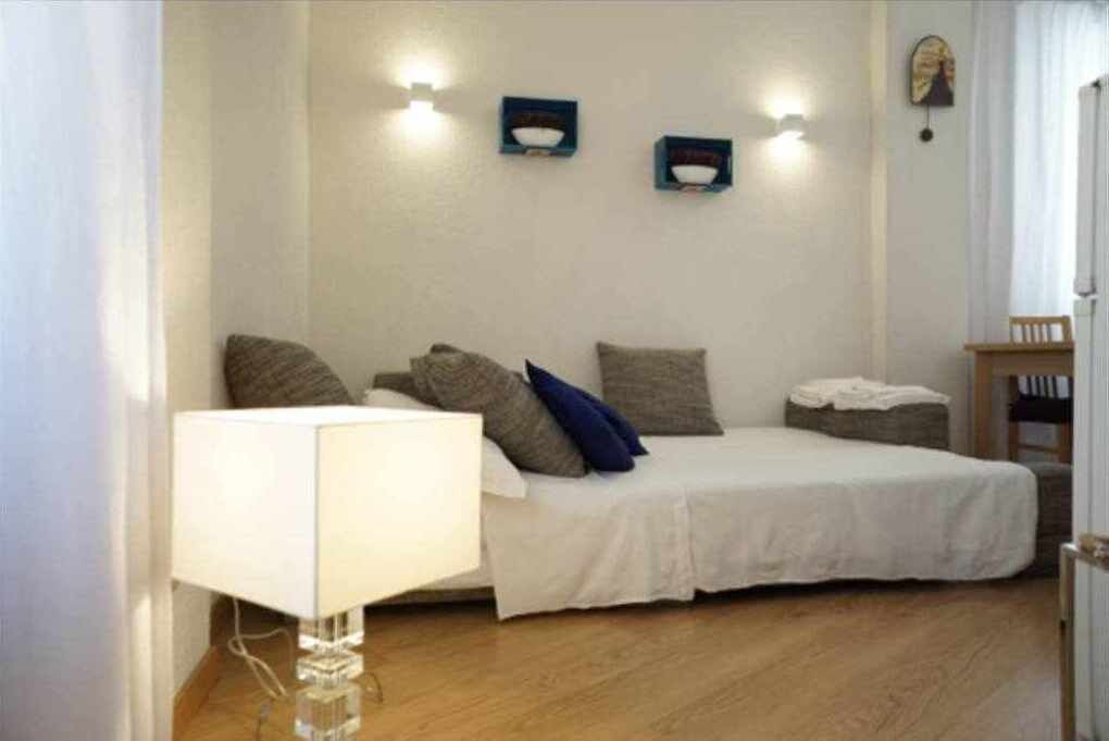 Photo of Bedroom in Monti