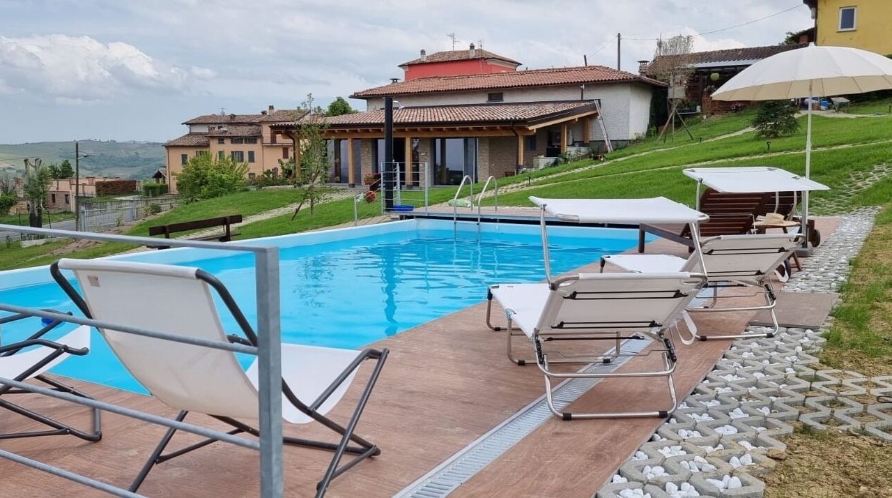 Photo of Outdoor in Torrone