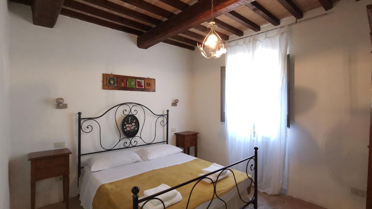Photo of Bedroom in Montone