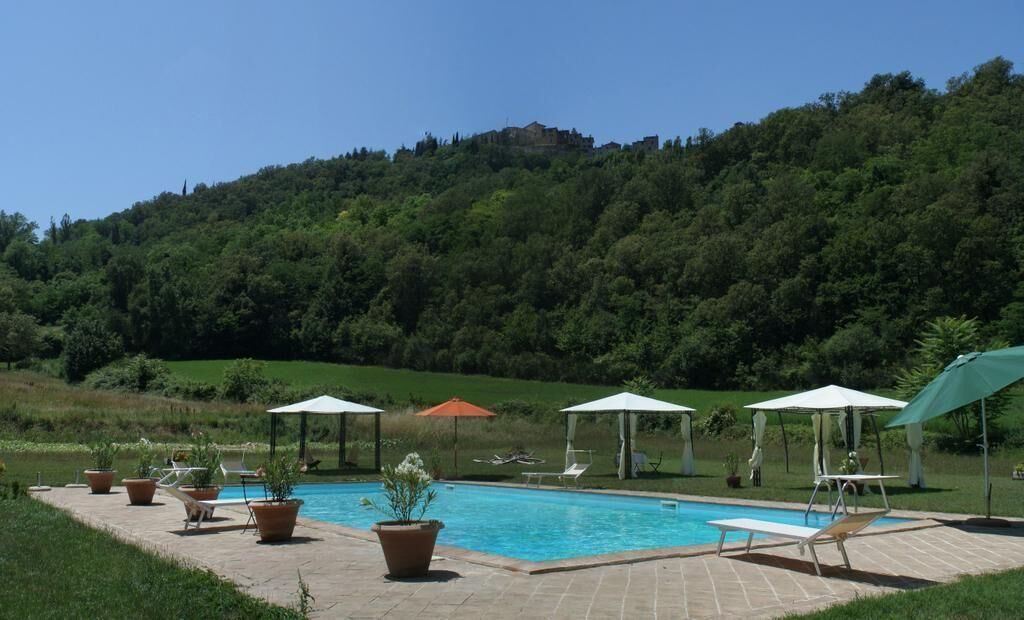 Photo of Outdoor in Montone