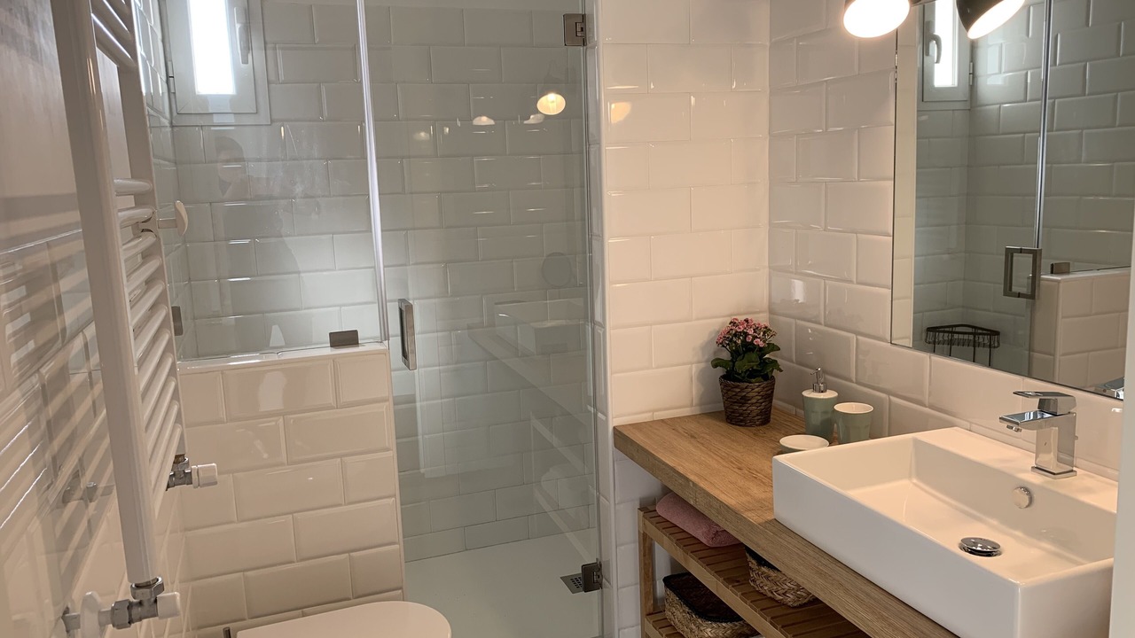 Photo of Bathroom in Naples City Centre