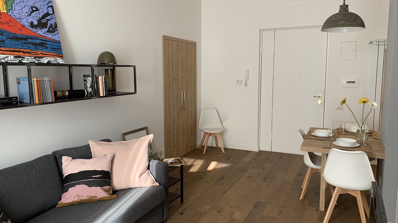 Photo of Livingroom in Naples City Centre