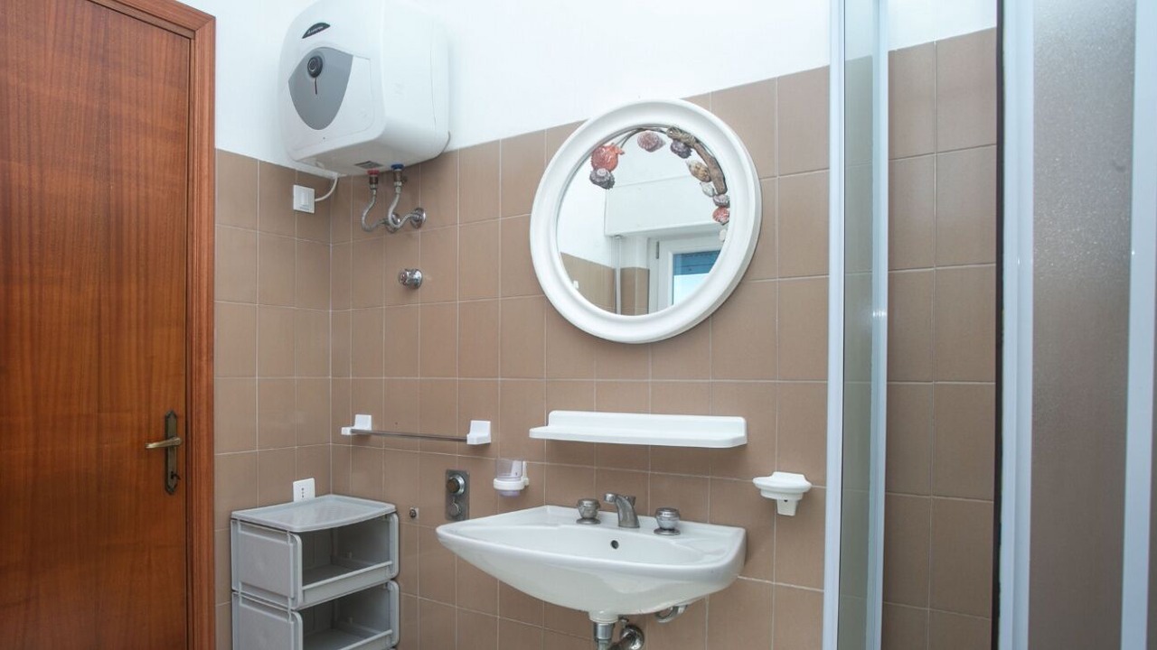 Photo of Bathroom in Marcelli